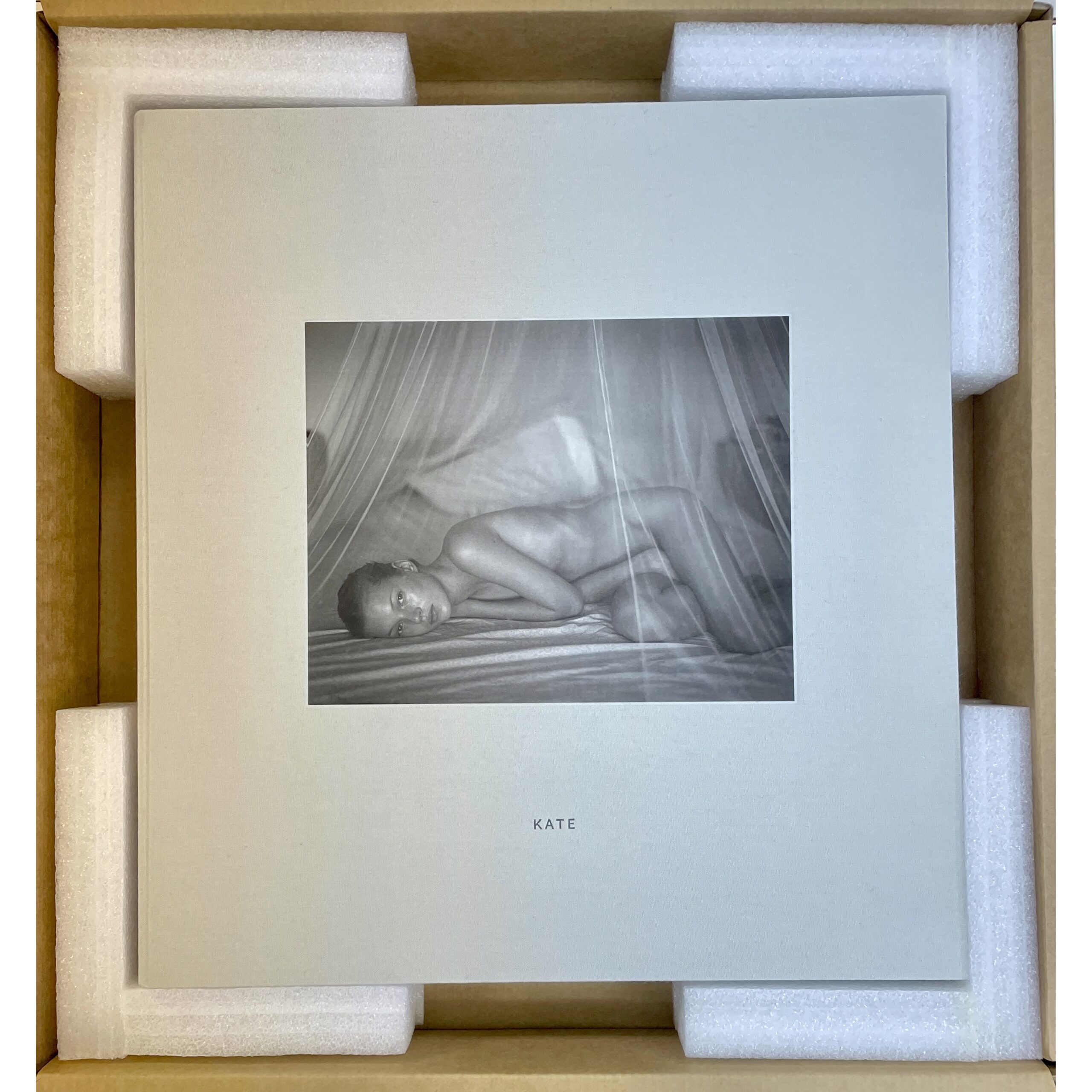 KATE MARIO SORRENTI / ケイト・モス マリオ・ソレンティ